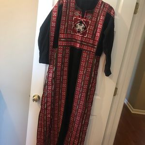 Palestinian falasteeni tatreez embroidery thobe